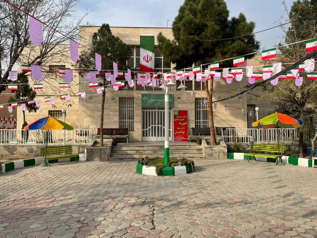 مراقبت از بیماران در مرکز آقایان|استخدام درمانی، زیبایی، بهداشتی|اسلام‌شهر, شهرک واوان|دیوار