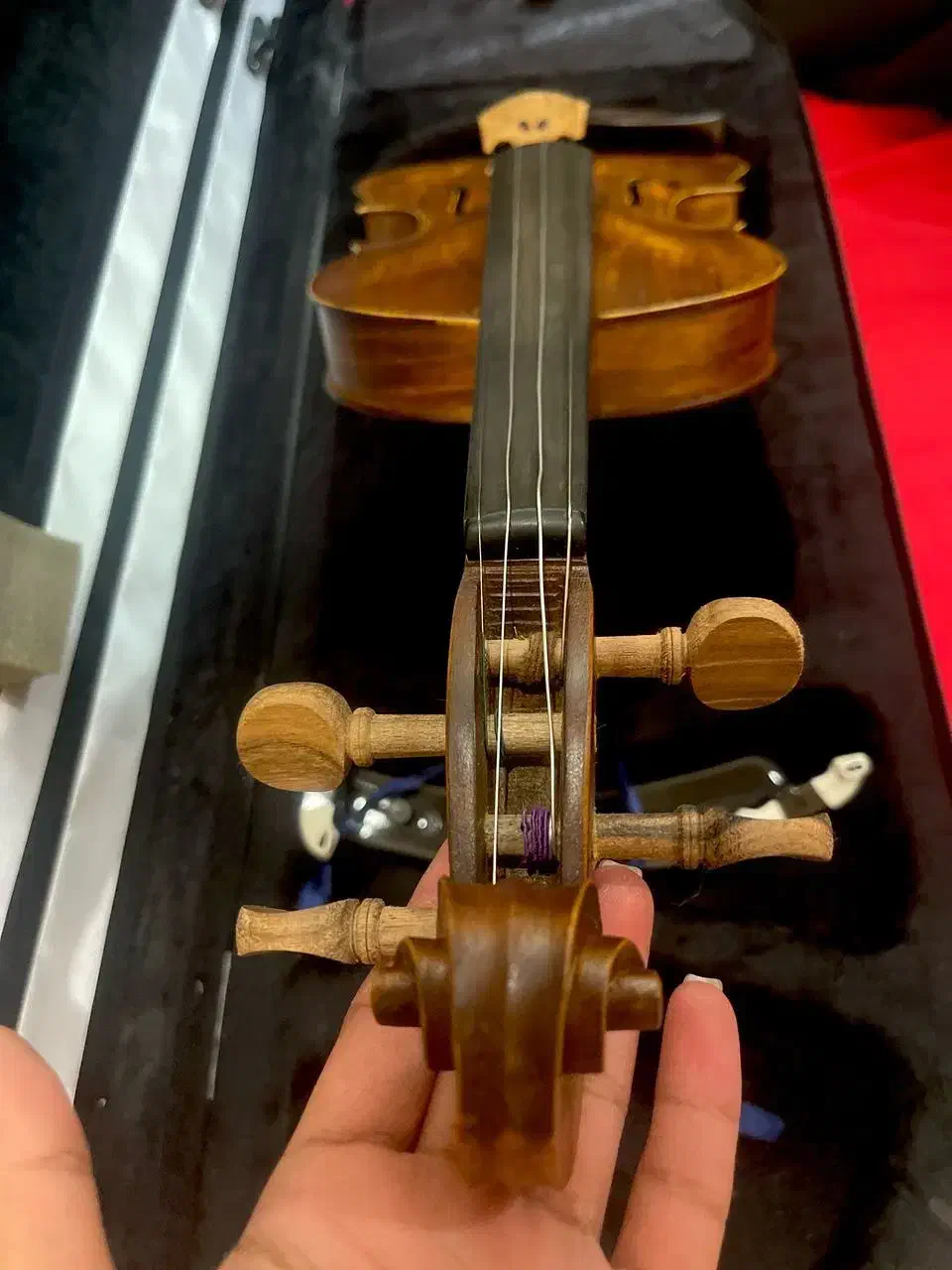 ویلون خوش صدا -آکبند -همراه جعبه و تجهیزات|ویولن|بندرعباس, |دیوار