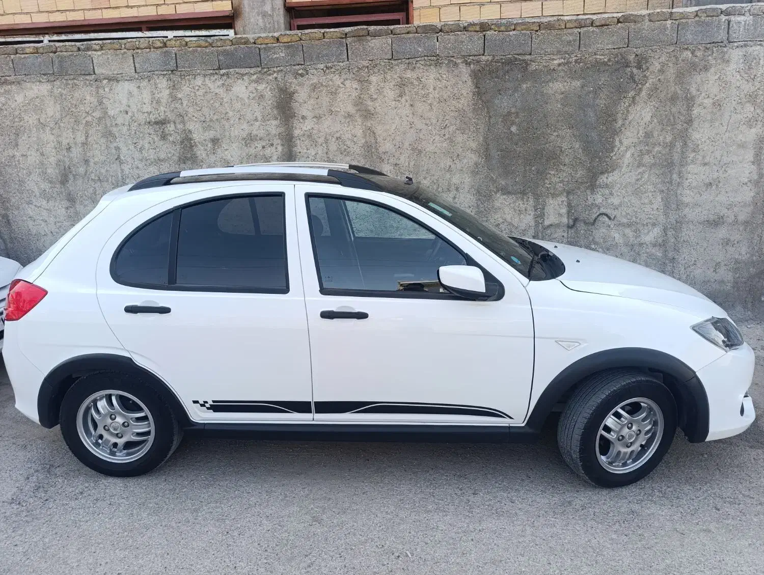 کوییکR|خودرو سواری و وانت|ایوان, |دیوار