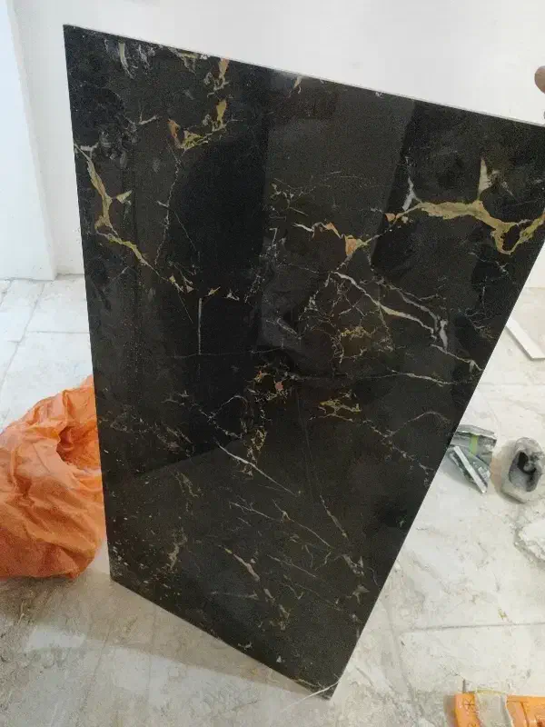 کاشی|حراج|مشهد, انقلاب|دیوار