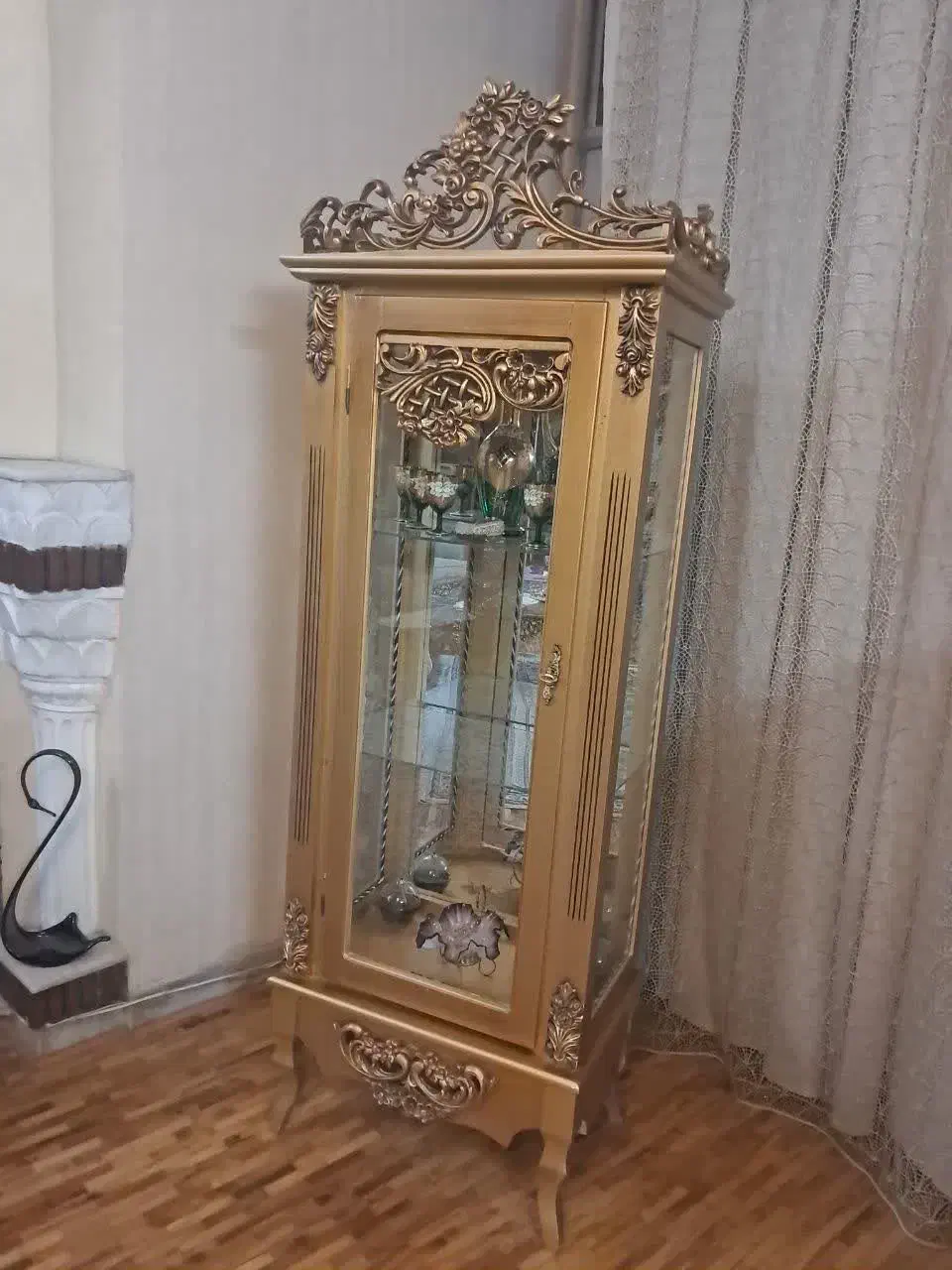 بوفه چوبی کوتاه طرح سبد گل|بوفه، ویترین، کنسول|اصفهان, طامه|دیوار