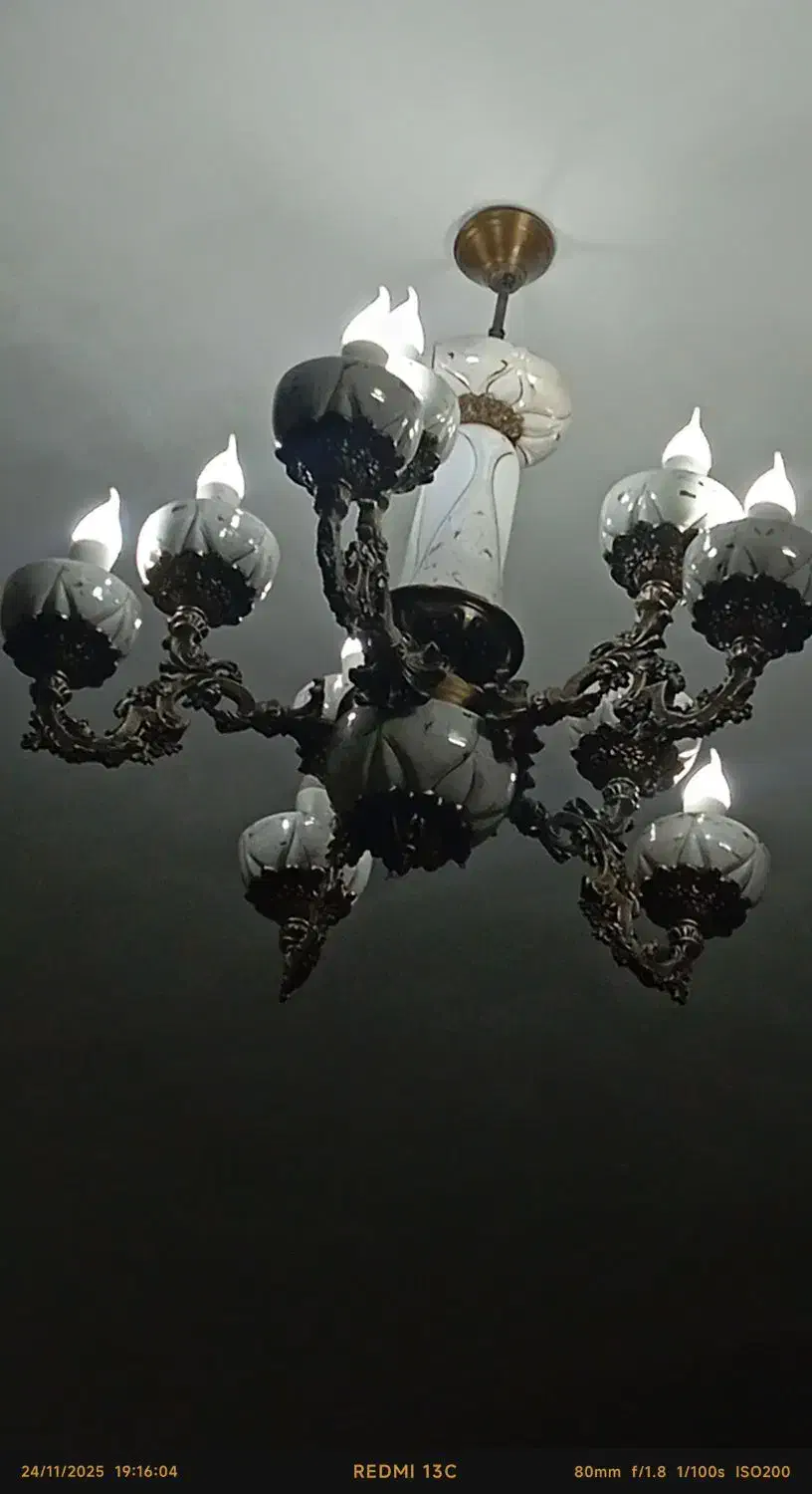 لوستر|لوستر و چراغ آویز|نظرآباد, نظرآباد|دیوار