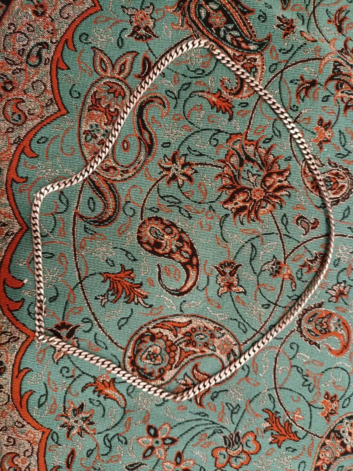 زنجیر نقره|جواهرات|فردیس, فردیس|دیوار