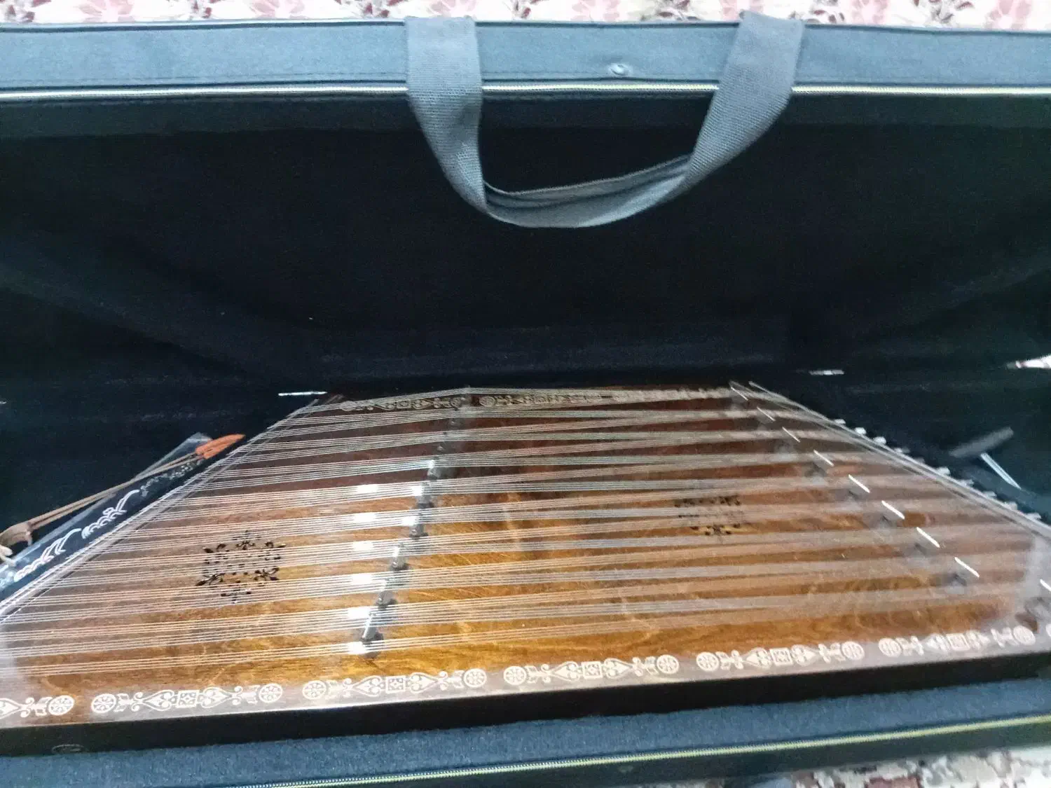 فروش سنتور به همراه سه پایه نو|سازهای سنتی|هشتگرد, شهرک بعثت|دیوار