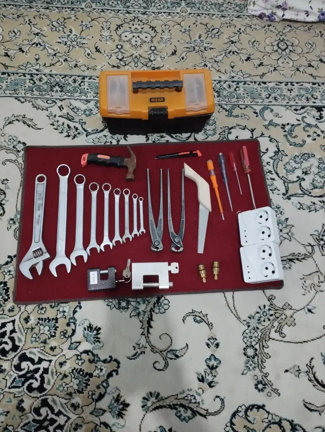 ابزار الات|ابزارآلات|فولادشهر, A2|دیوار