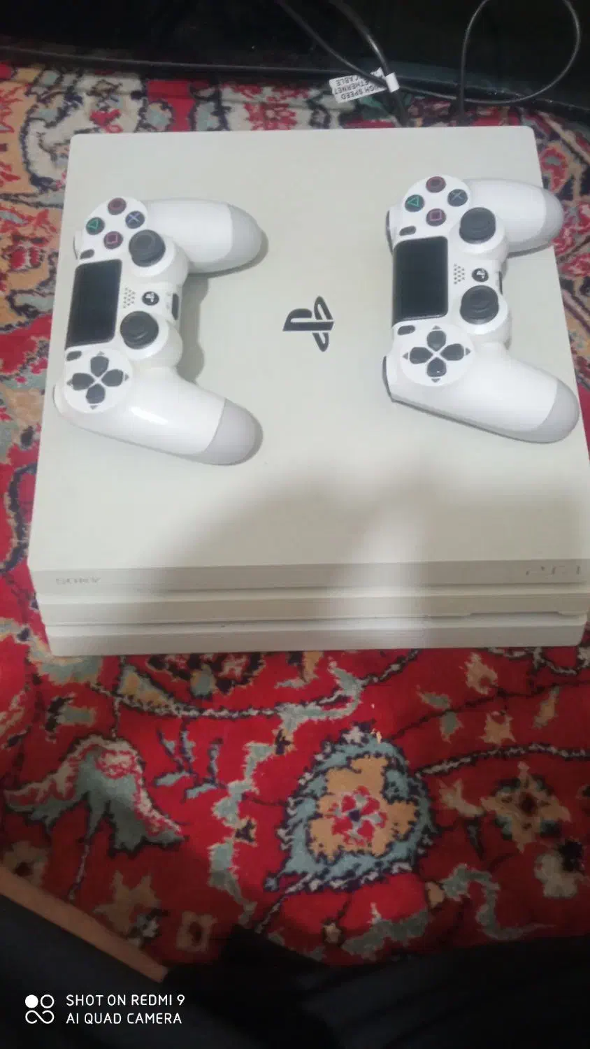 ps4 pro رنگ خاص سفید|کنسول، بازی ویدئویی و آنلاین|احمدآبادمستوفی, |دیوار