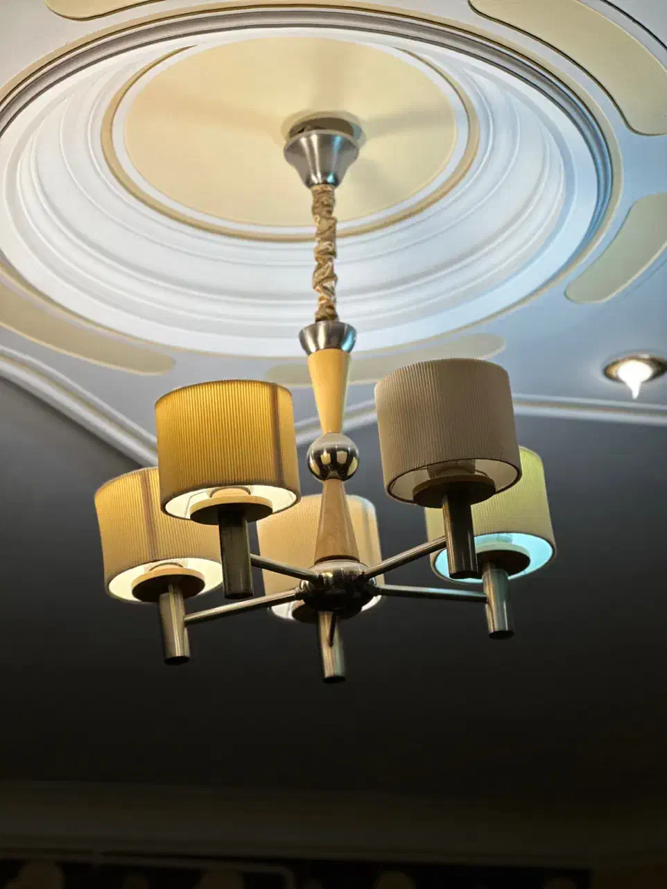 لوستر|لوستر و چراغ آویز|قزوین, |دیوار