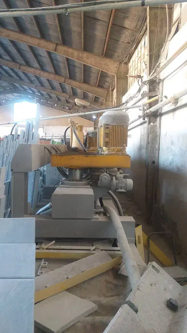 کارگر سنگبری|استخدام صنعتی، فنی، مهندسی|بروجرد, |دیوار