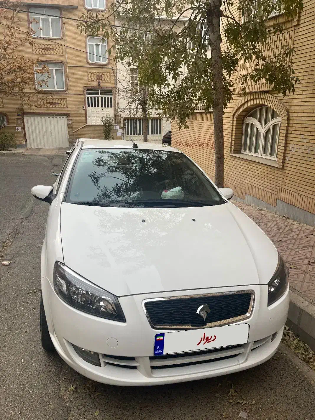 رانا پلاس ۱۴۰۱ خانگی بسیار تمیز|خودرو سواری و وانت|کرج, شهرک اوج|دیوار