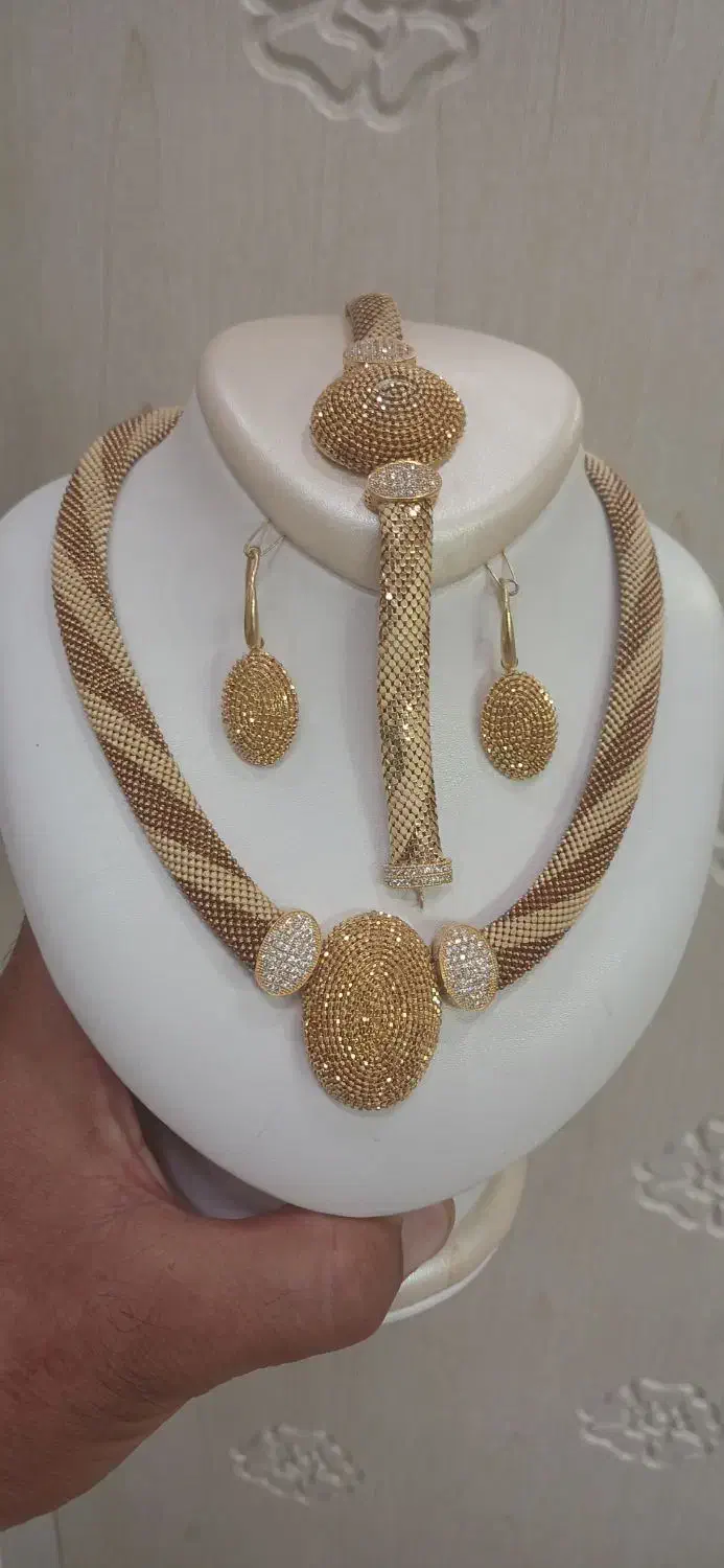 طلا/جواهر/النگو/بدون اجرت/دسته دوم|جواهرات|مراغه, |دیوار