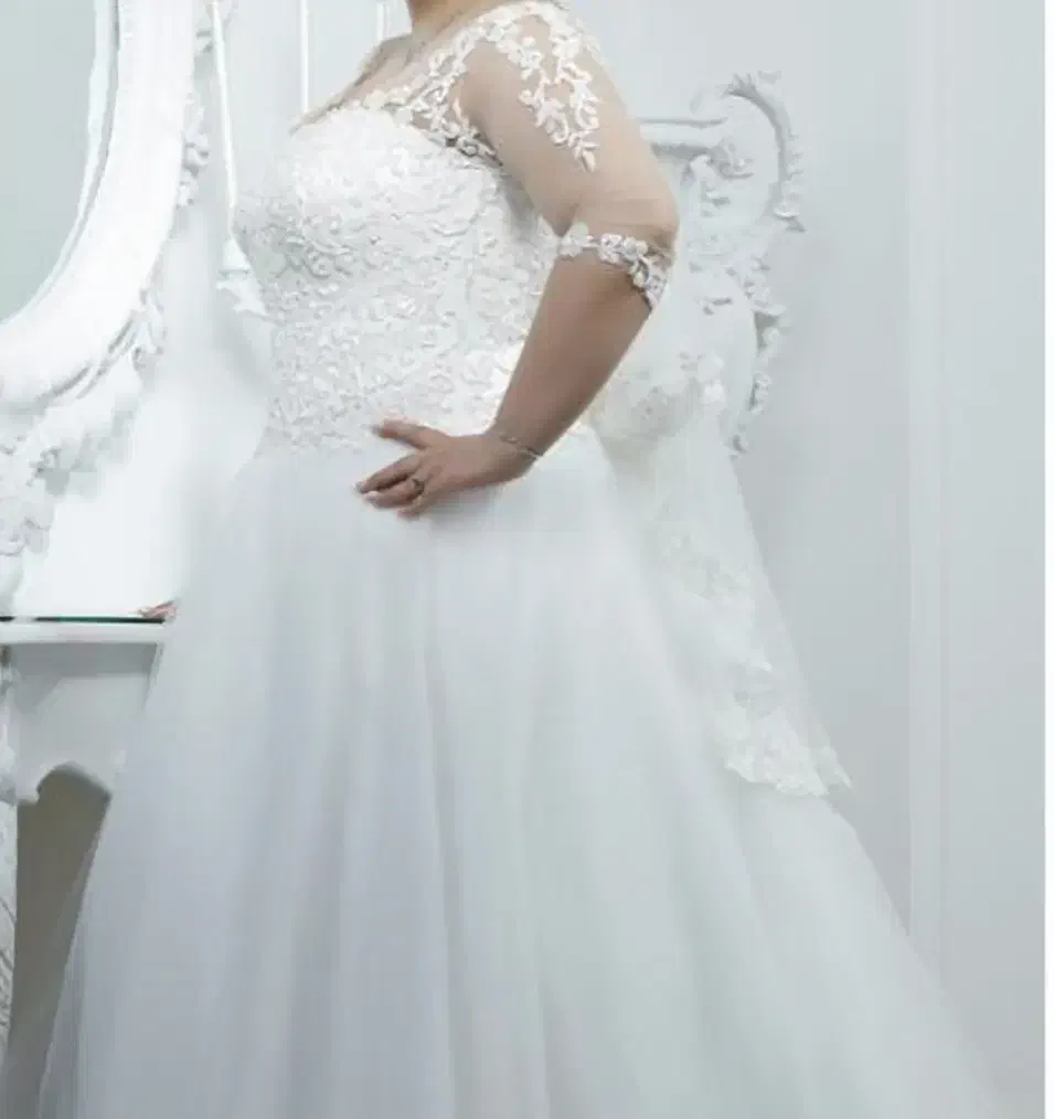 لباس عروس. شیفون.شنل.ساک هدایا|لباس|رشت, رشتیان|دیوار