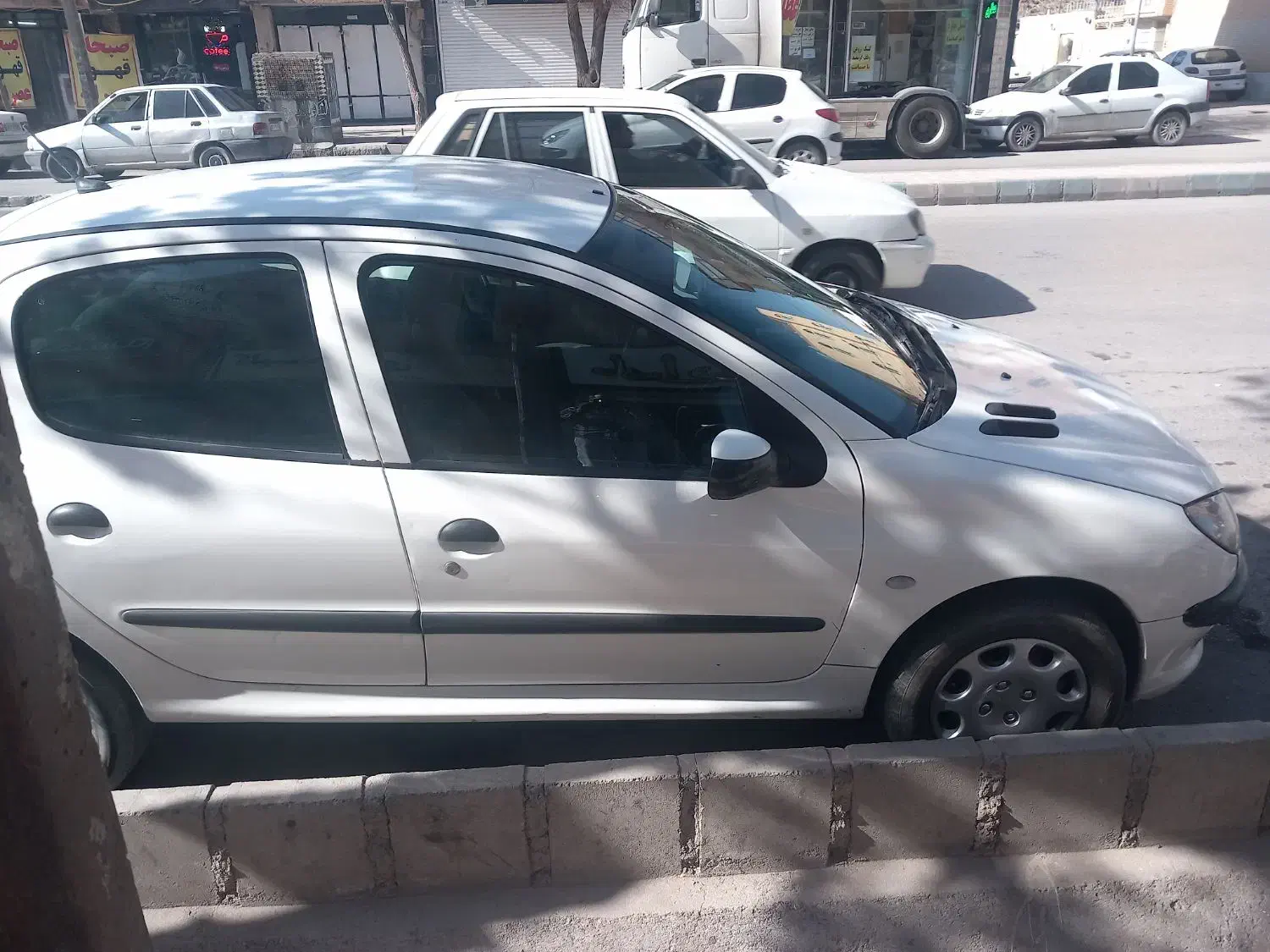 پژو 206تیپ ۳|خودرو سواری و وانت|کرمان, |دیوار