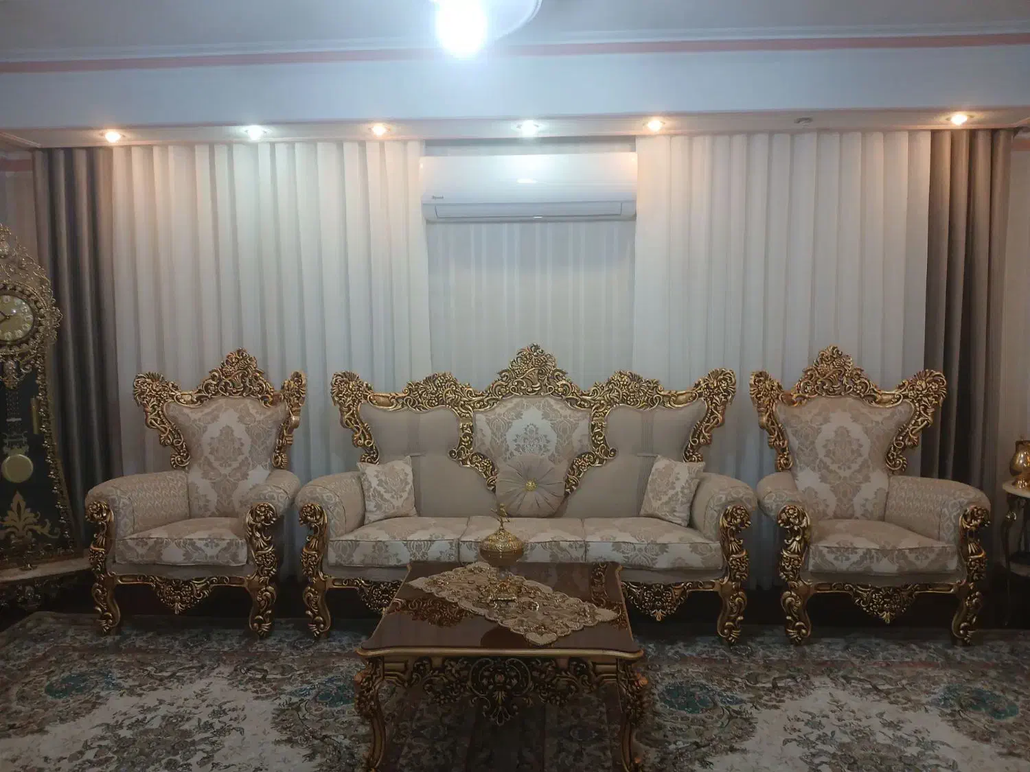 مبل سلطنتی|مبلمان خانگی و میز عسلی|شاهدشهر, |دیوار