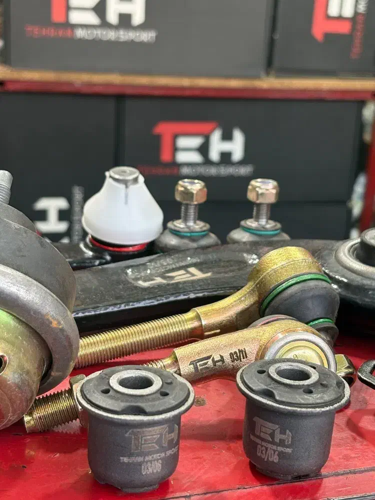 قطعات جلوبندی ۲۰۶/۴۰۵/۲۰۷ /تیبا/سمند عمده|قطعات یدکی و لوازم جانبی|تهران, شهران شمالی|دیوار