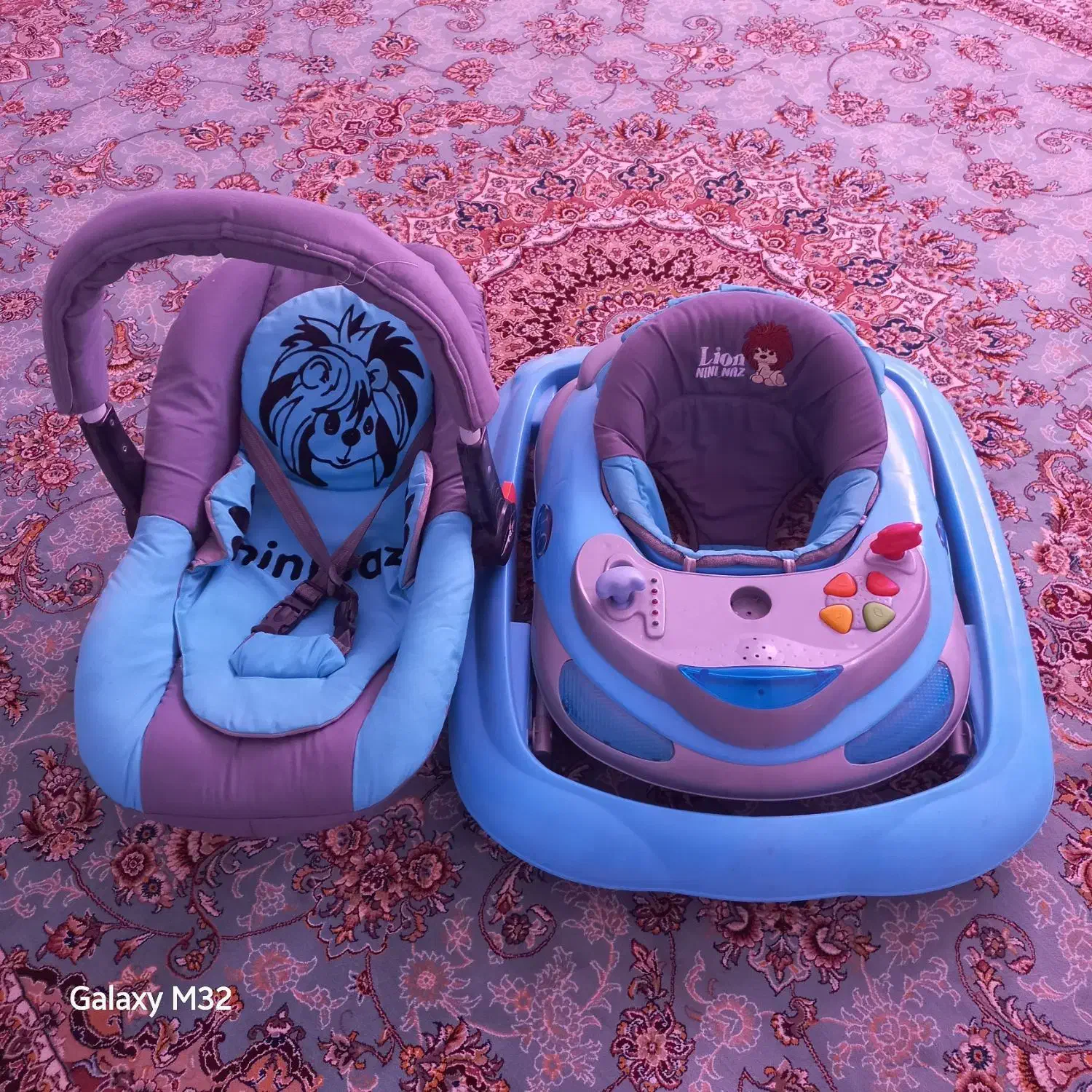 کریر و روروئک|اسباب و اثاث بچه|شهرضا, |دیوار