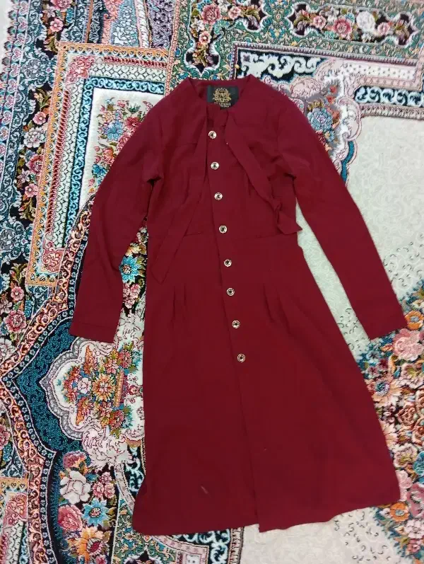 لباس در حد نو|لباس|بروجرد, |دیوار