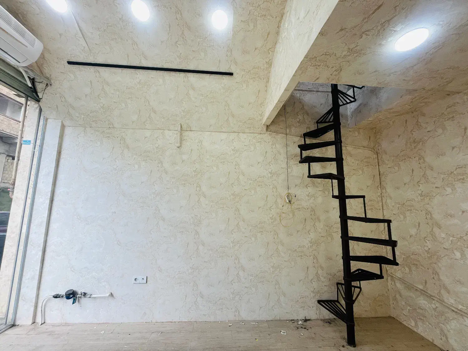 فروش فوری مغازه ۱۸ متری در منظریه(تابان شمالی)|فروش مغازه و غرفه|رشت, منظریه|دیوار