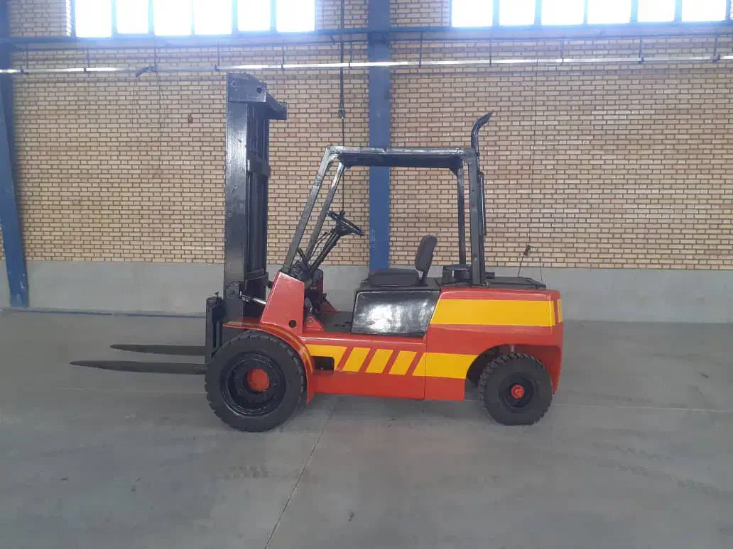 لیفترک ۴ تن سهند موتور DV دکل بلند، سالم و آماده|ماشینآلات صنعتی|قرچک, شهرک صنعتی قرچک|دیوار