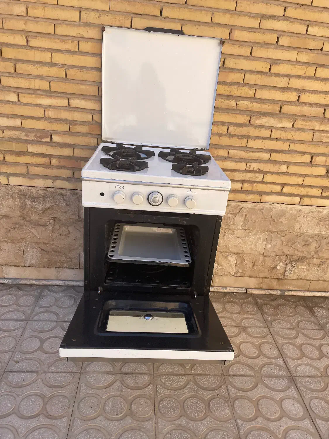 گاز فر خارجی قدیمی|اجاق گاز و لوازم برقی پختوپز|یزد, |دیوار