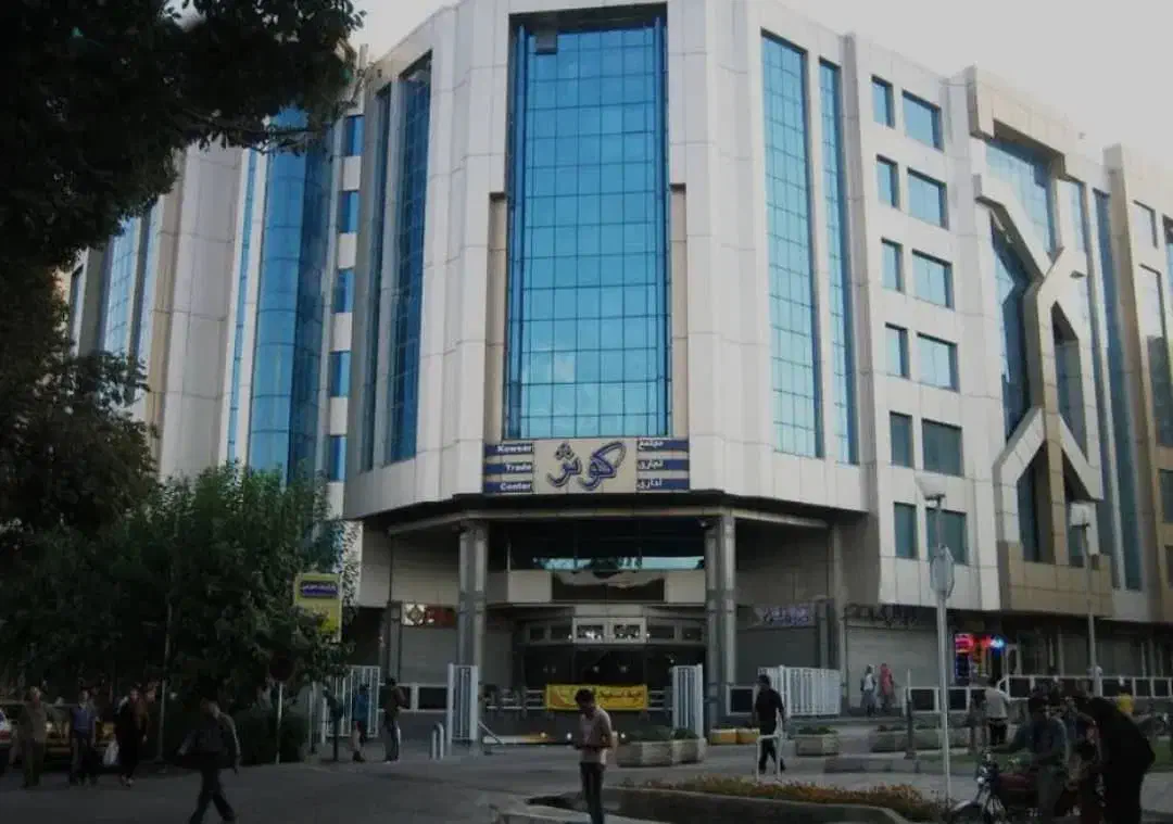 نیروی خانم با تجربه ی کار در مطب پوست و زیبایی|استخدام درمانی، زیبایی، بهداشتی|اصفهان, باغ زرشک|دیوار