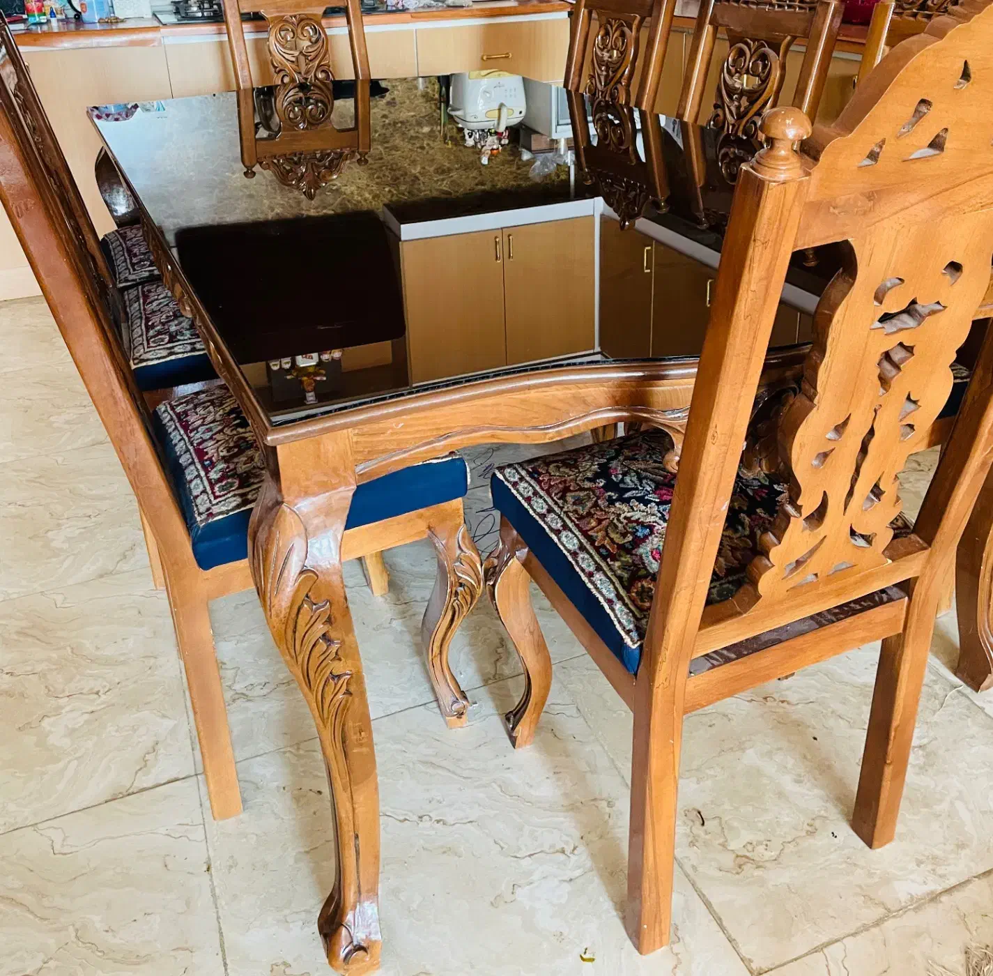 فروش یک عد میز ناهار خوری ۸نفره|میز و صندلی غذاخوری|کرمان, |دیوار