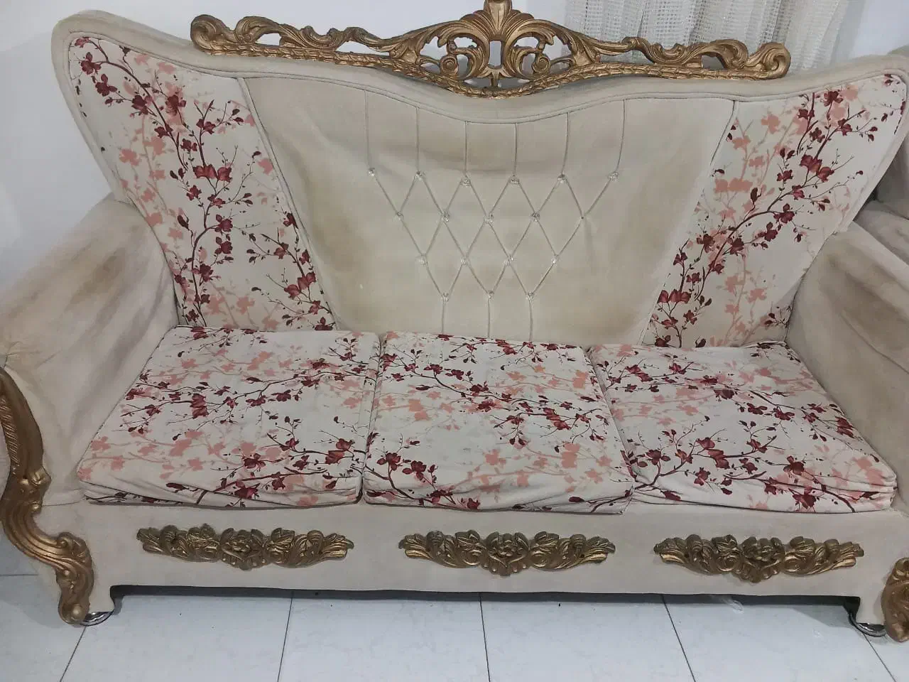 مبل ۷نفره نیم سلطنتی|مبلمان خانگی و میز عسلی|ساری, |دیوار