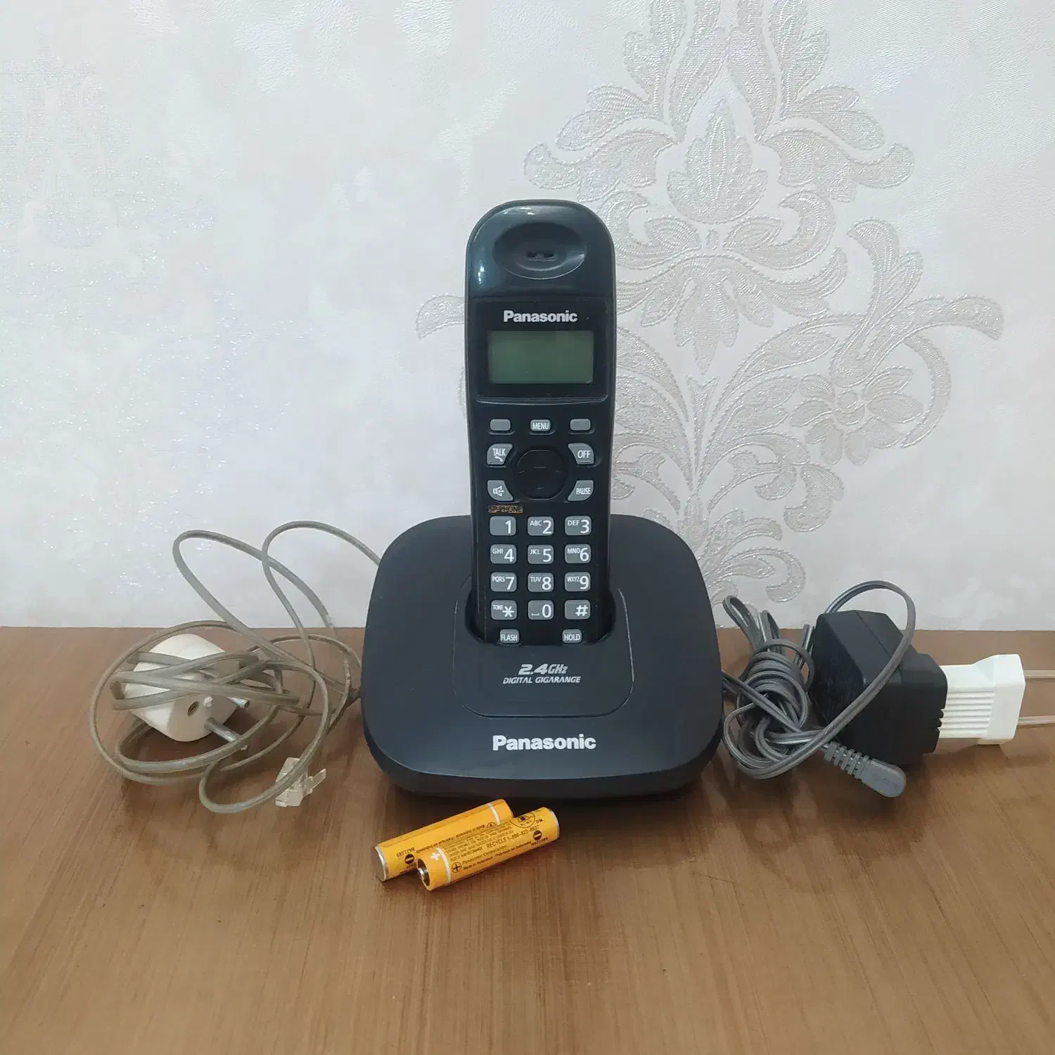 تلفن بیسیم پاناسونیک ۳۶۱۱ باتری اکبند|تلفن رومیزی|پرند, فاز ۲|دیوار