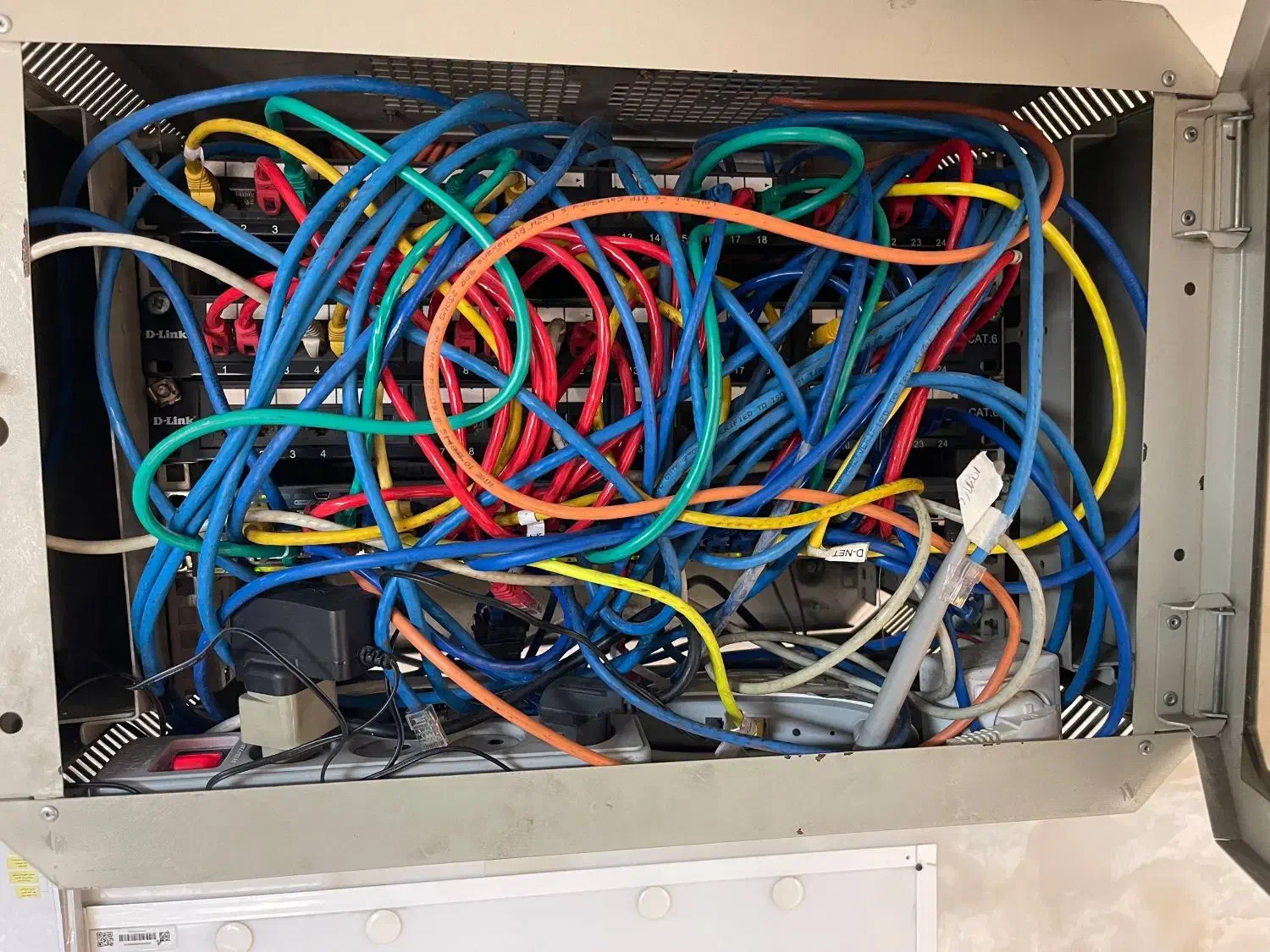 نصب و فروش تخصصی دوربین مداربسته  آرسینت|دوربین مداربسته|کرج, عظیمیه|دیوار