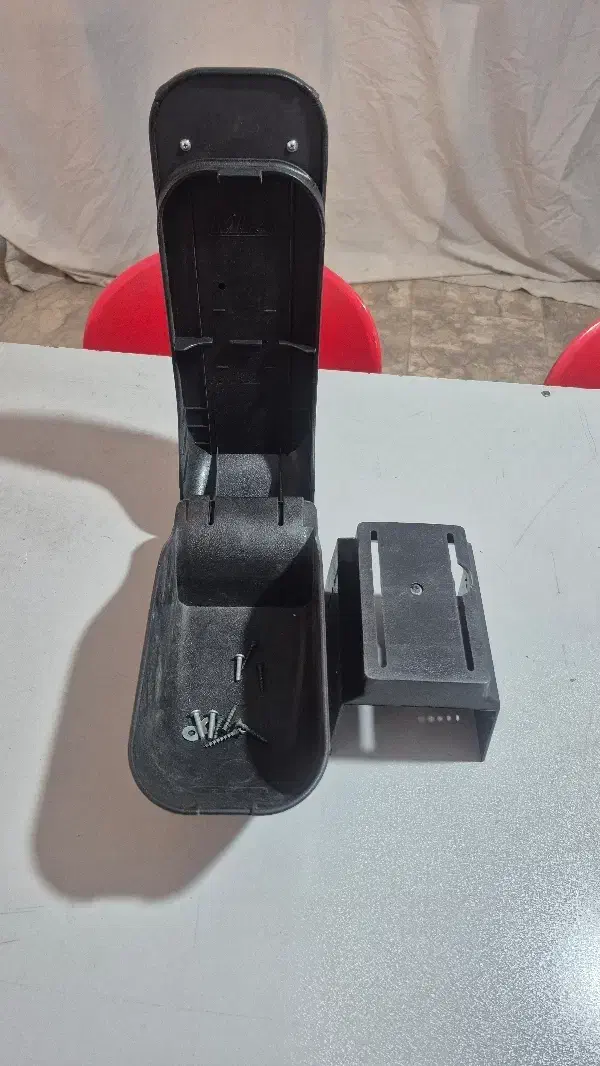 باکس وسط دو صندلی پراید|قطعات یدکی و لوازم جانبی|ویلکیج, |دیوار