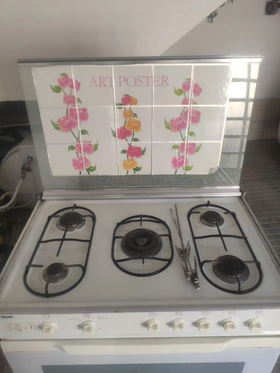 گاز سینجر پنج شعله فر دار|اجاق گاز و لوازم برقی پختوپز|نیریز, |دیوار