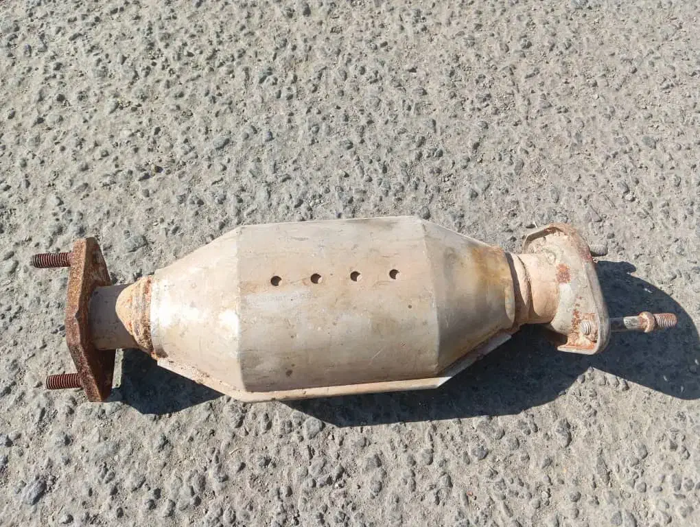 کاتالیزور پراید|قطعات یدکی و لوازم جانبی|همدان, |دیوار