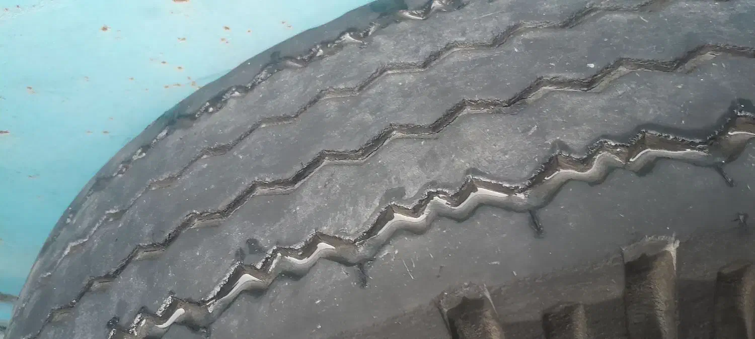 لاستیک نیسان|قطعات یدکی و لوازم جانبی|اهواز, شهرک شهید عباس پور|دیوار