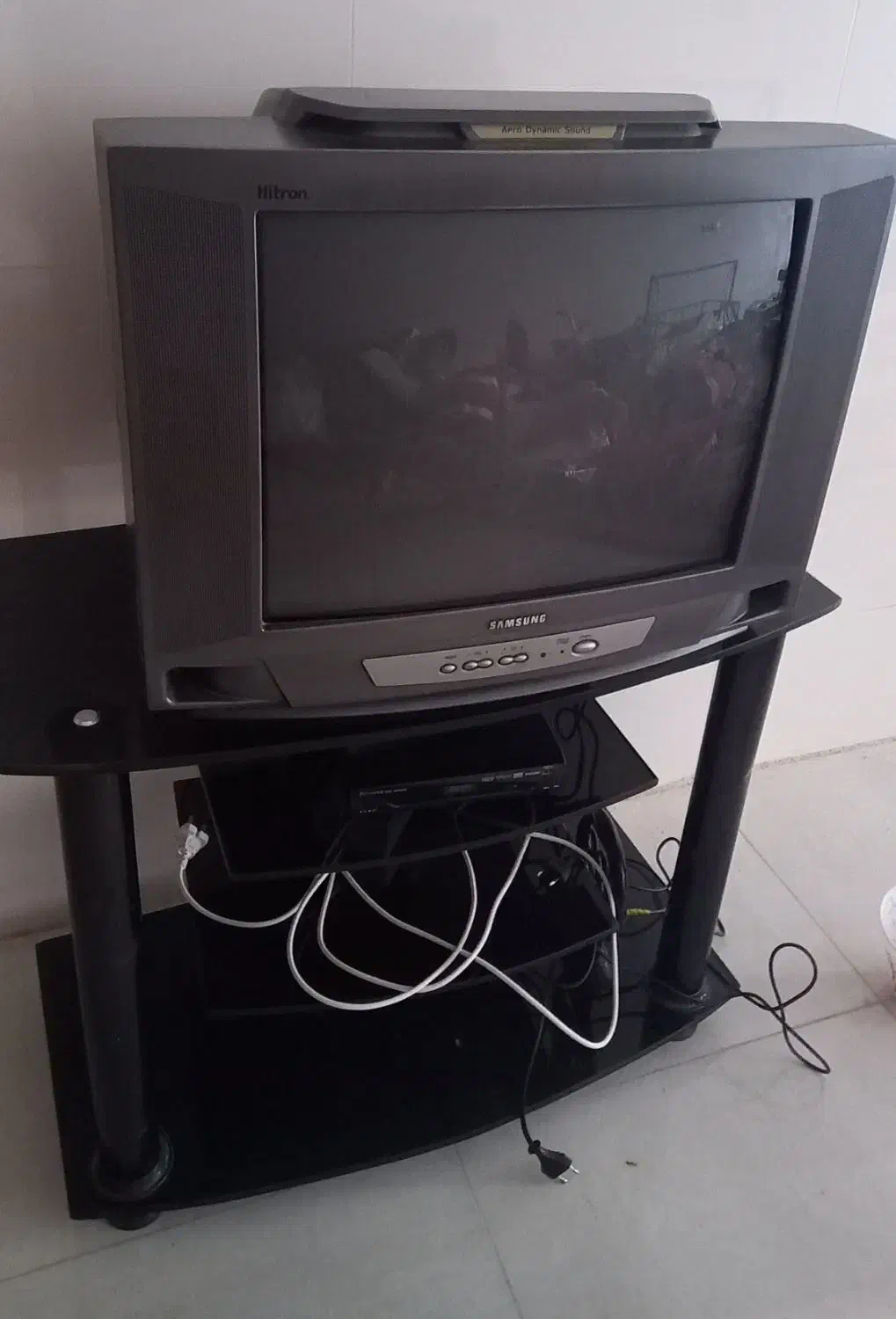 تلویزیون‌ودستگاه‌دیجیتال‌سیماران‌وزیرتلویزیون|تلویزیون و پروژکتور|ایلام, |دیوار