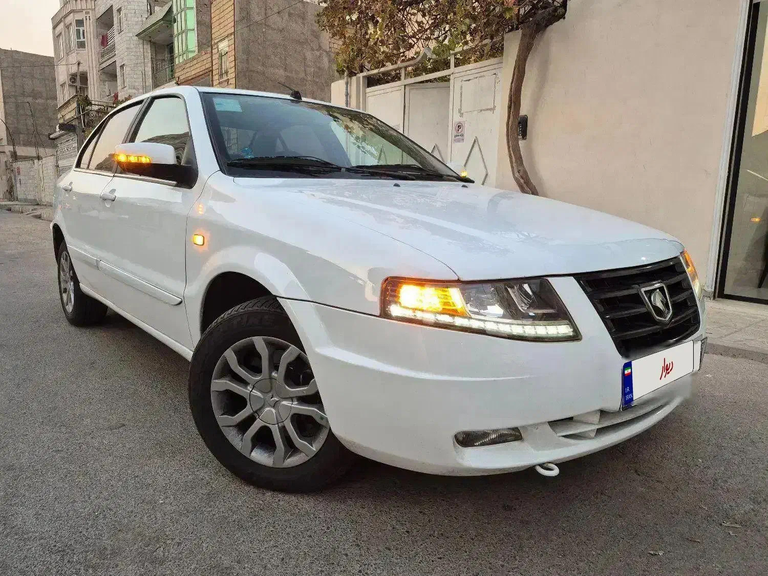 سمند سورن پلاس EF7 مدل 1400|خودرو سواری و وانت|هشتگرد, مدرس|دیوار