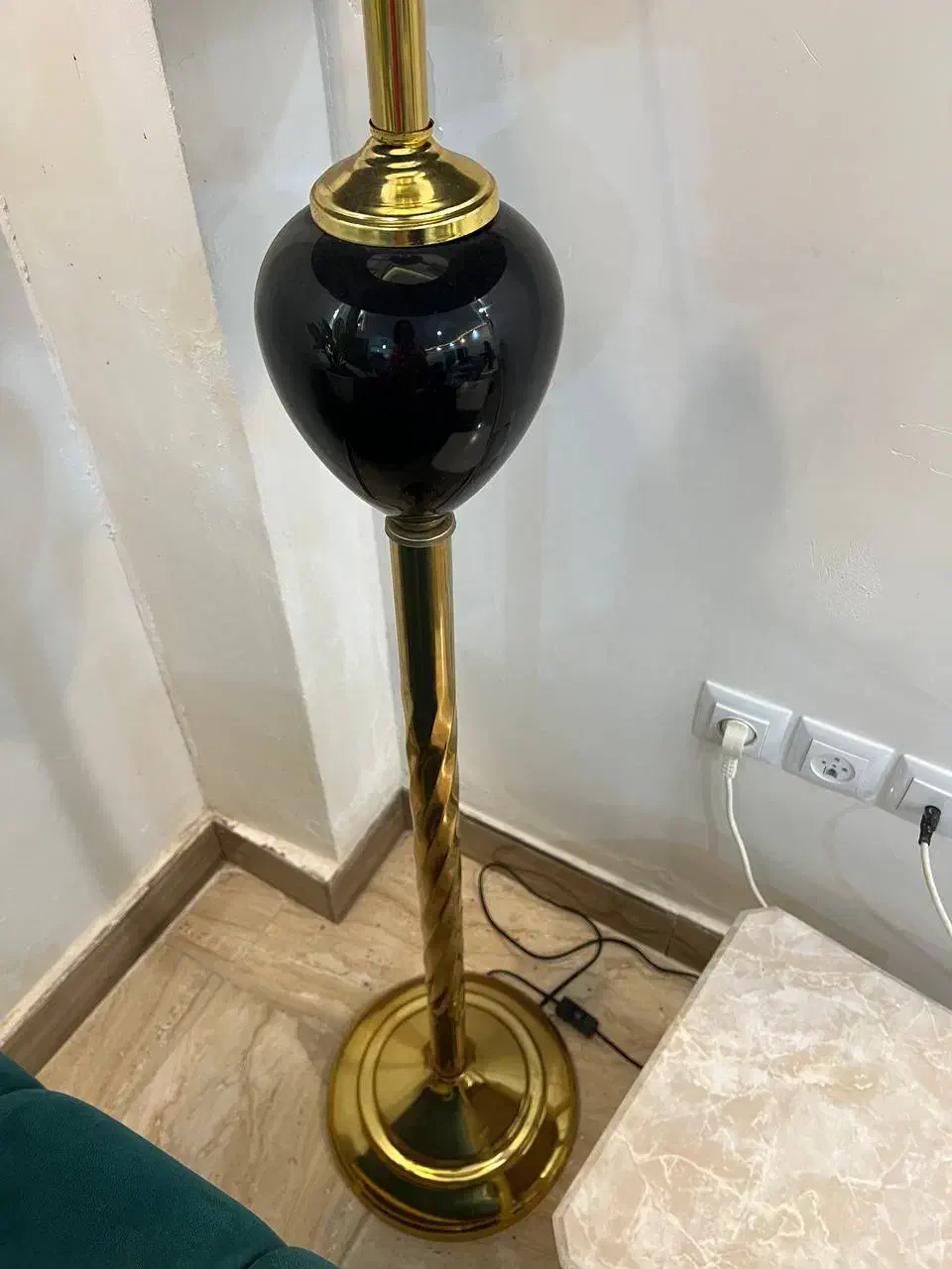 تعدادی وسایل خانه به علت مهاجرت به فروش میرسد|تخت و سرویس خواب|رشت, شهرک صبا|دیوار