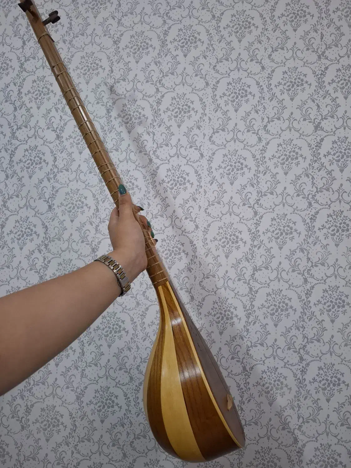 سه تار|سازهای سنتی|رودسر, |دیوار