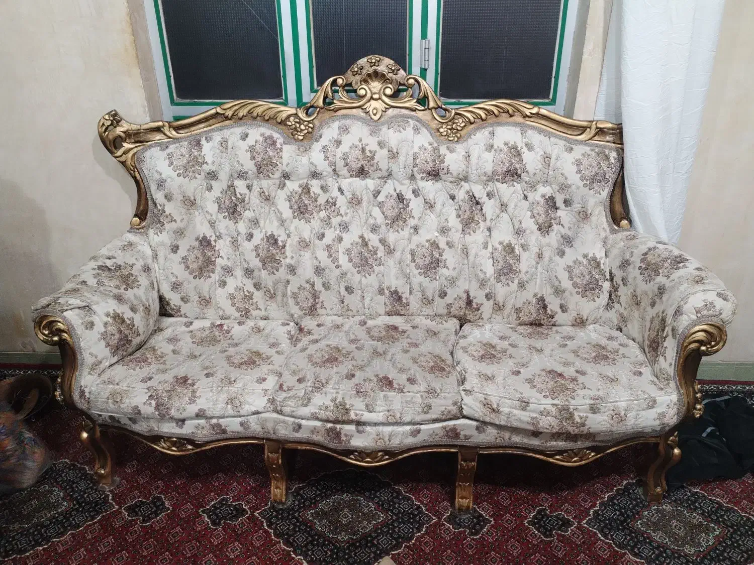 مبل سلطنتی هفت نفره|مبلمان خانگی و میز عسلی|جوانرود, |دیوار