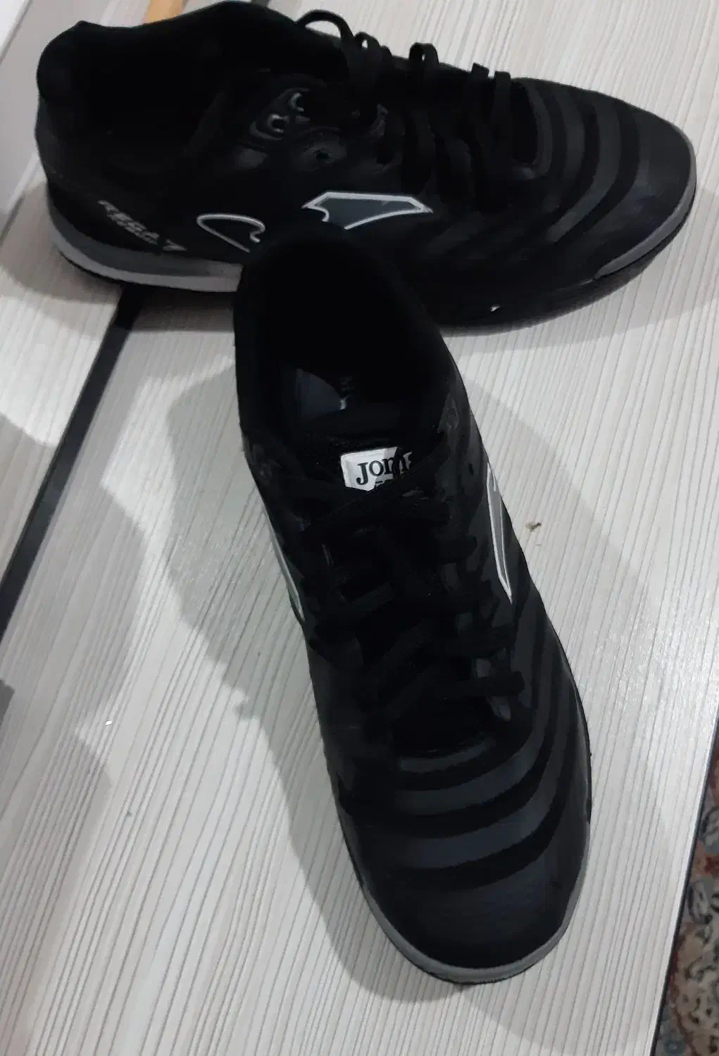 کتونی فوتسال|کیف، کفش، کمربند|پاکدشت, پاکدشت (مامازند)|دیوار