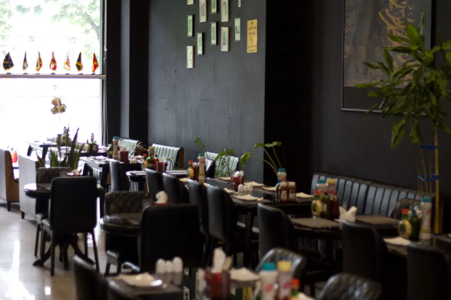 استخدام باریستا، آشپز ایرانی، شاطر، پیک، پارکبان|استخدام خدمات فروشگاه و رستوران|تهران, تهرانپارس جنوبی|دیوار