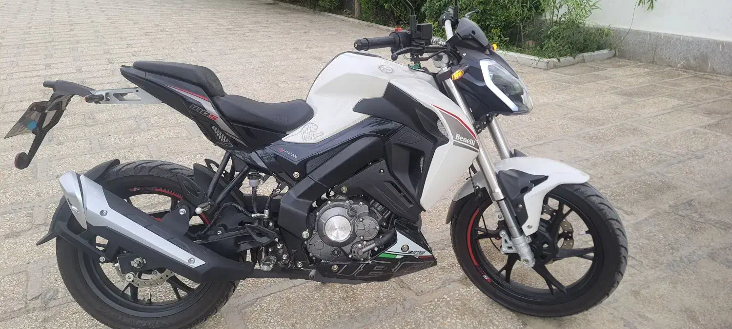 بنلی ۱۸۰ s|موتورسیکلت|رباطکریم, رباطکریم|دیوار