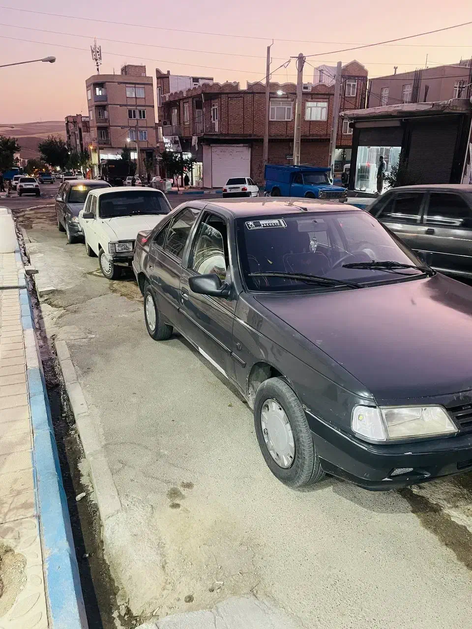 پژو ۴۰۵ مدل ۸۴|خودرو سواری و وانت|دیواندره, |دیوار