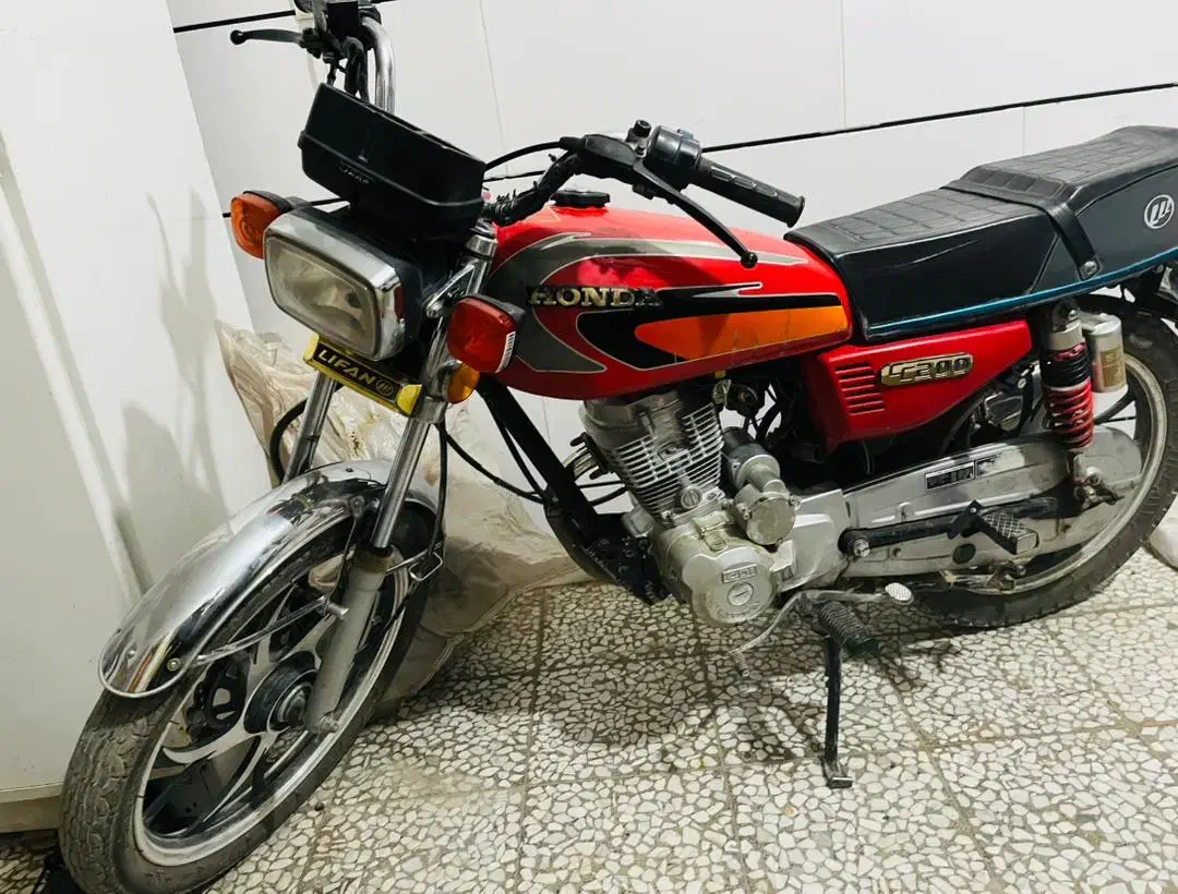 موتور ۲۰۰|موتورسیکلت|ابریشم, |دیوار