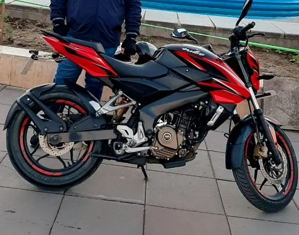 Ns 200|موتورسیکلت|رشت, شالکو|دیوار
