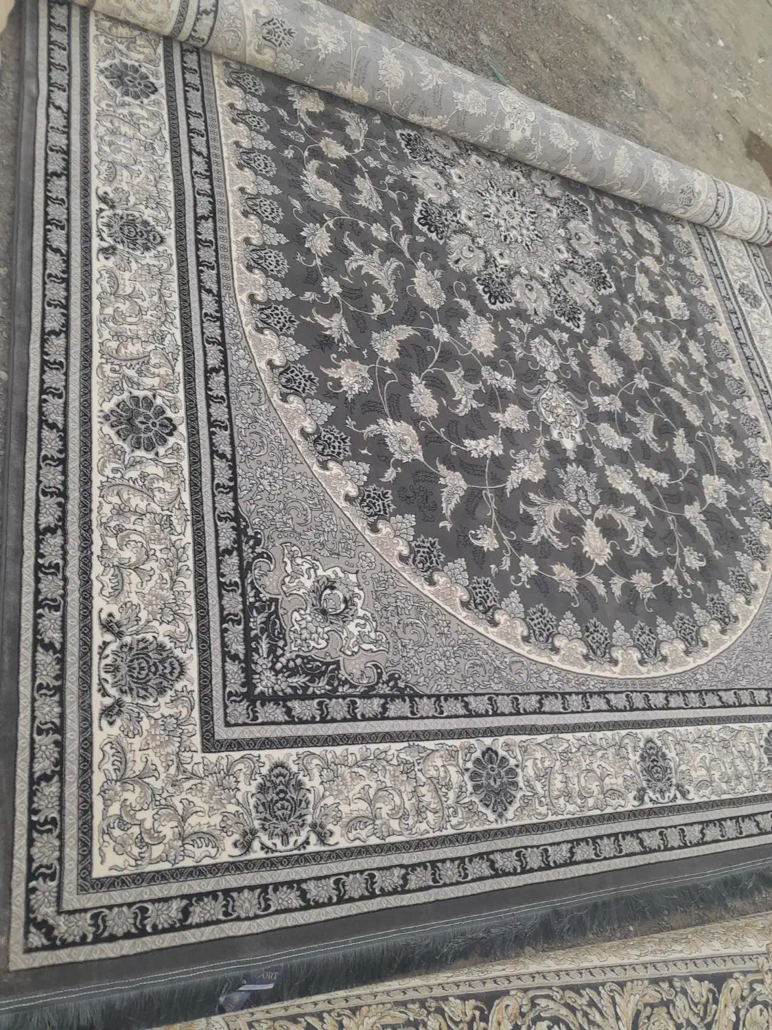 فرش ۱۲متری تراکم۳۰۰۰ نوآکبند سمساری کوهکن|فرش|زابل, |دیوار