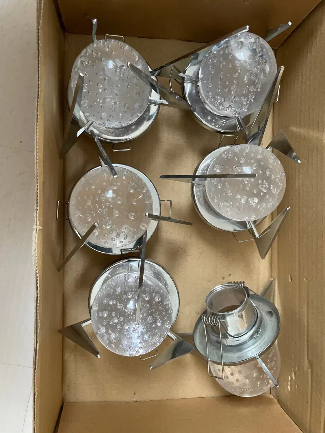 لوستر سقفی تکی|لوستر و چراغ آویز|زنجان, |دیوار