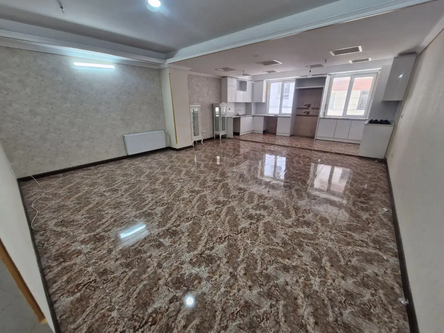 آپارتمان۹۴متر تخلیه فول|فروش آپارتمان|تهران, شهرک شریفی|دیوار