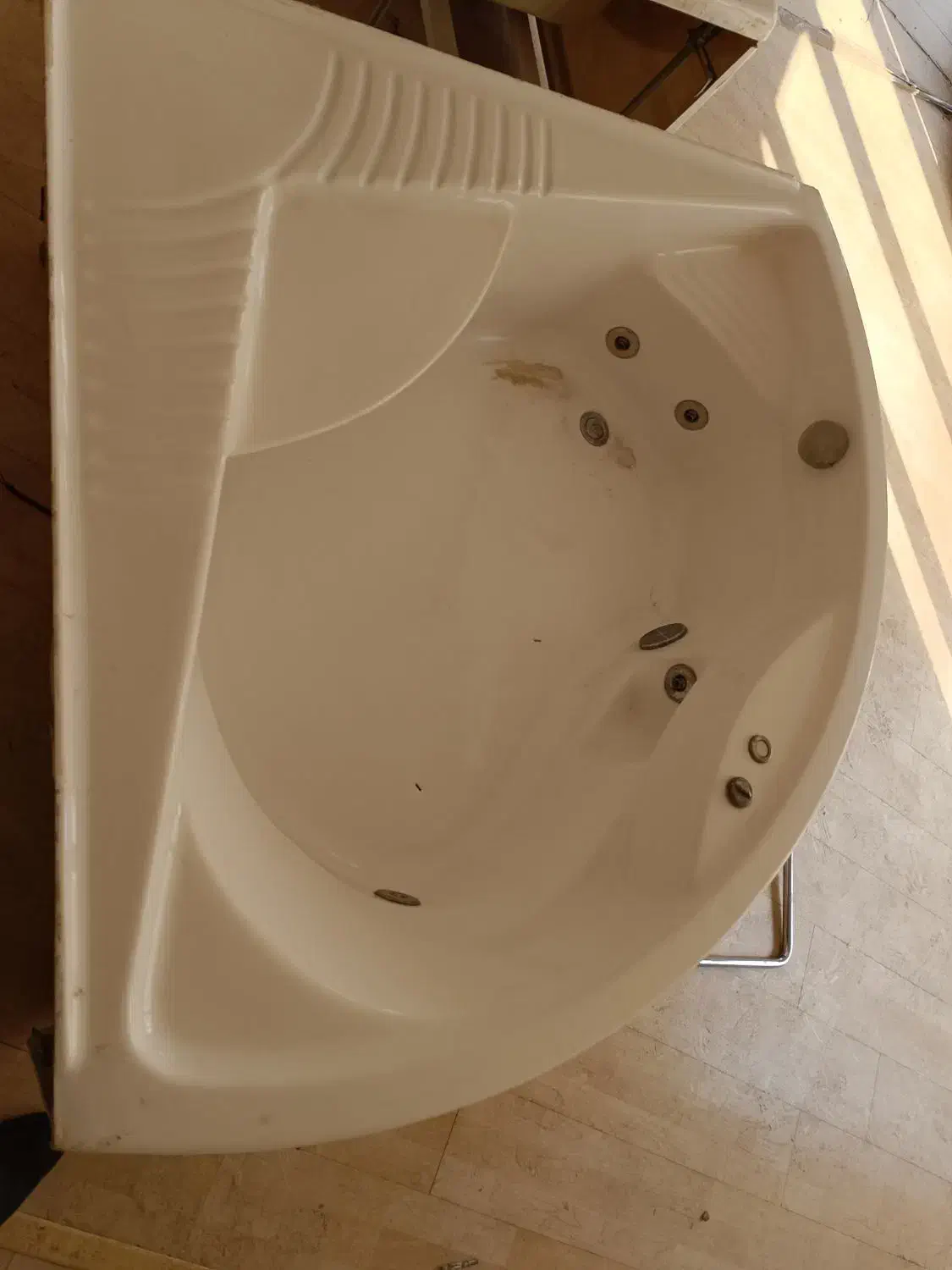 وان و جکوزی دست دوم|لوازم حمام|تهران, زعفرانیه|دیوار