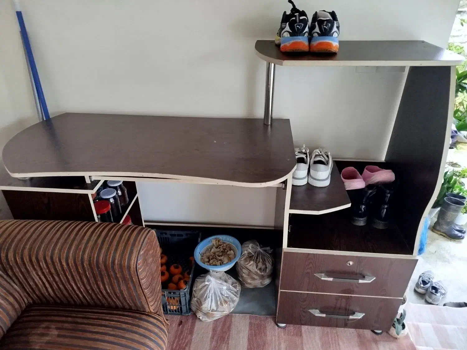 میز کامپیوتر|میز تحریر و کامپیوتر|بندر انزلی, کارآموزی|دیوار