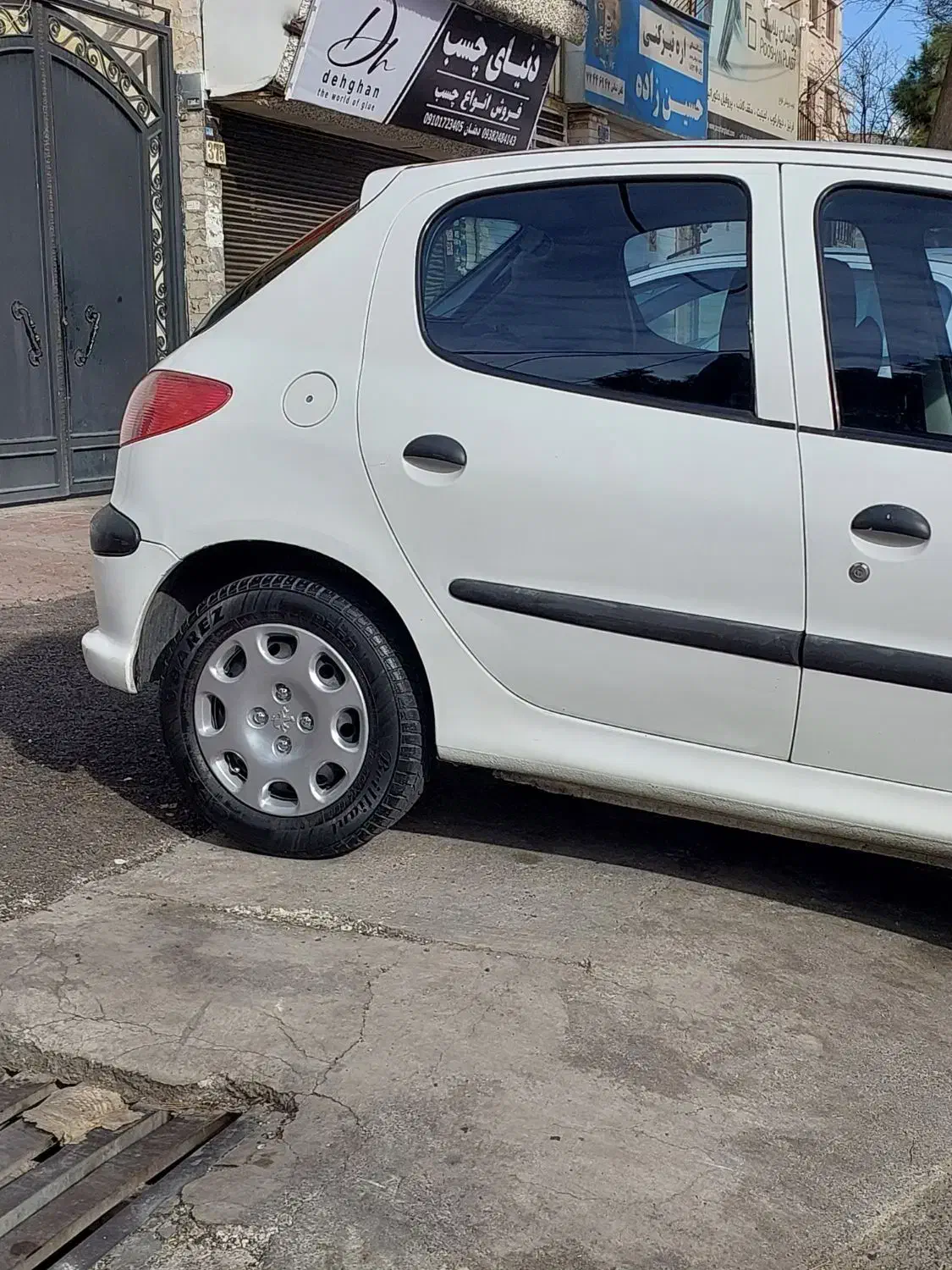 206 مدل 95 در حد|خودرو سواری و وانت|تهران, علم و صنعت|دیوار