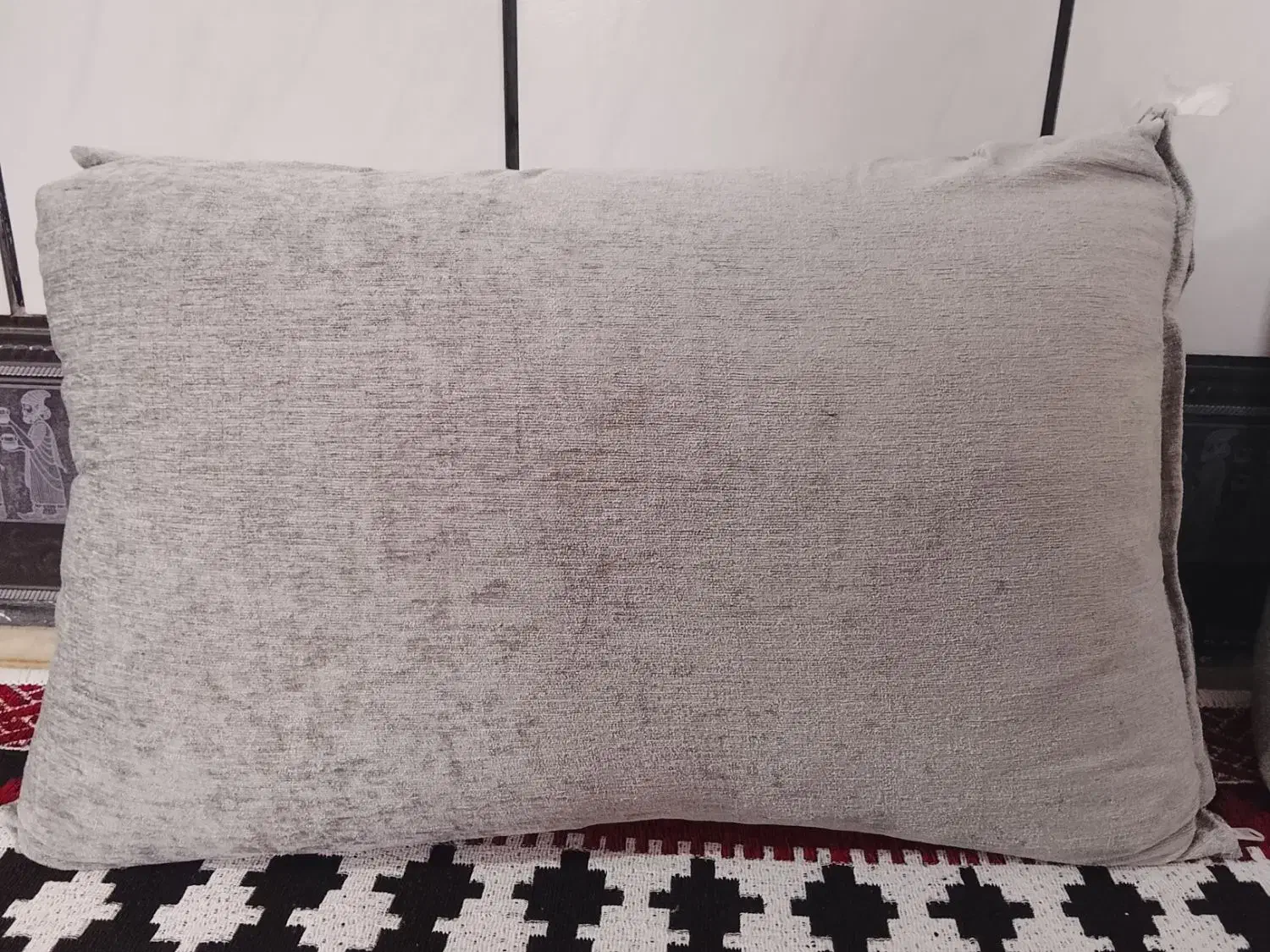 روبالشتی|رختخواب، بالش، پتو|دهدشت, |دیوار